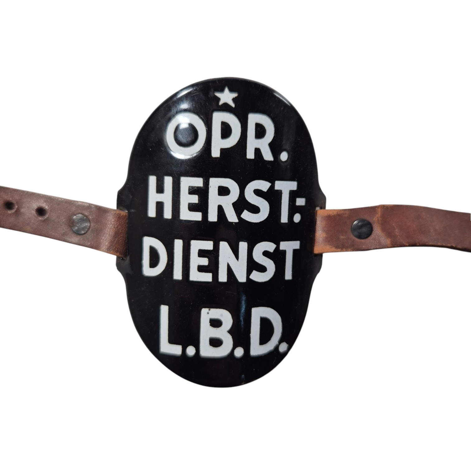 Er-zit-een-klein-oppervlakkig-scheurtje-in-de-leren-band.-Verder-in-zeer-nette-staat