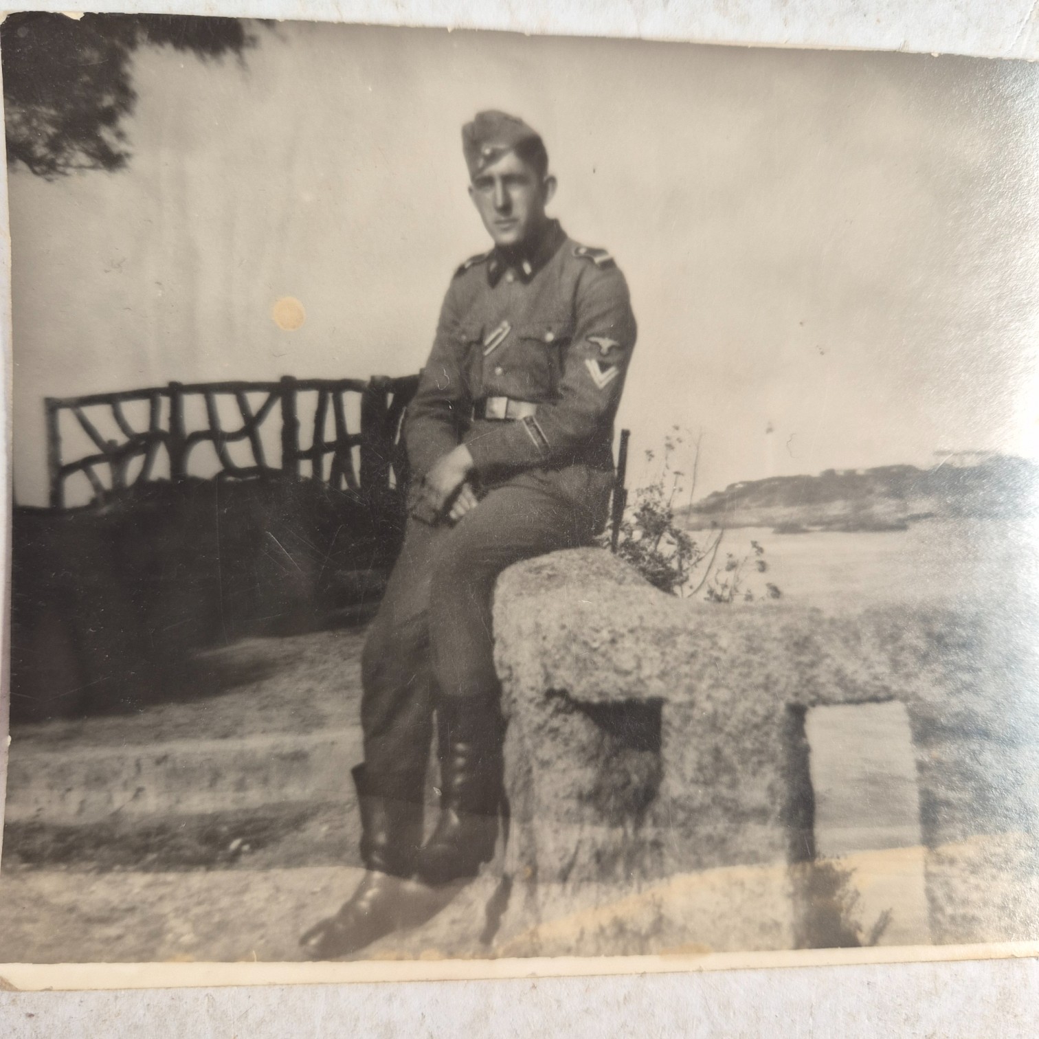 GermanSS-VTsoldierphotoFrance