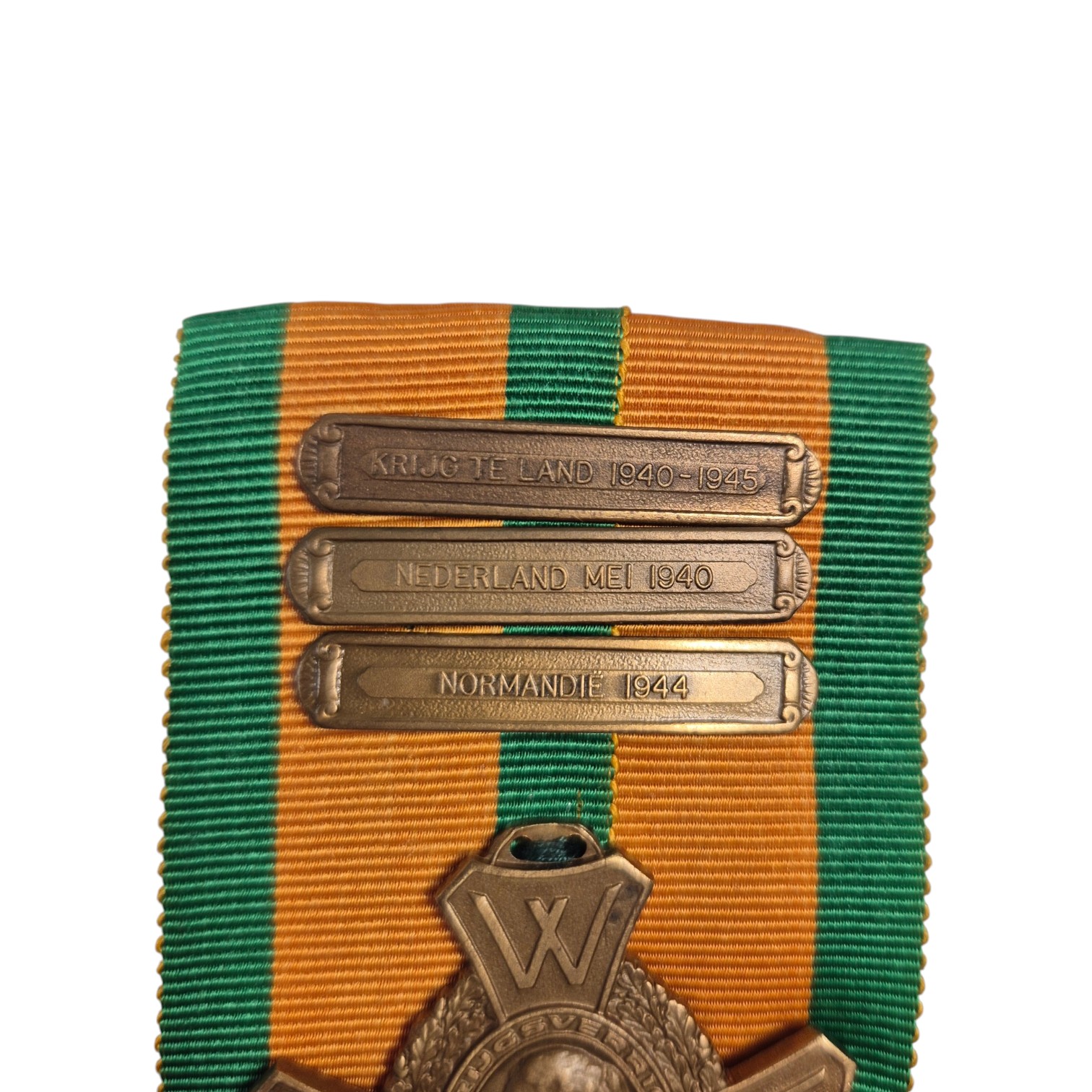 Krijg-ter-land-Mei-1940-en-Normandië-1944-met-baton(2)