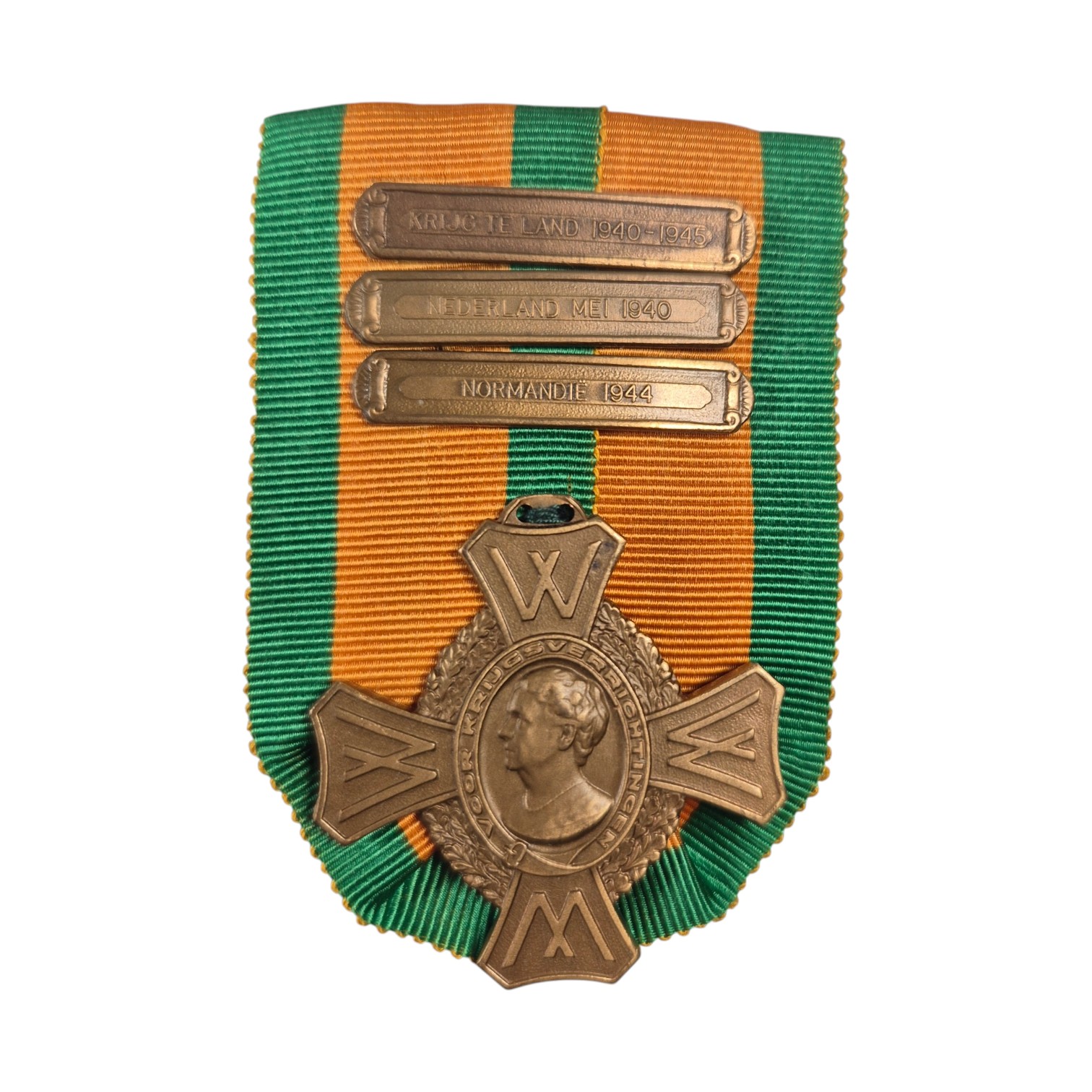 Krijg-ter-land-Mei-1940-en-Normandië-1944-met-baton