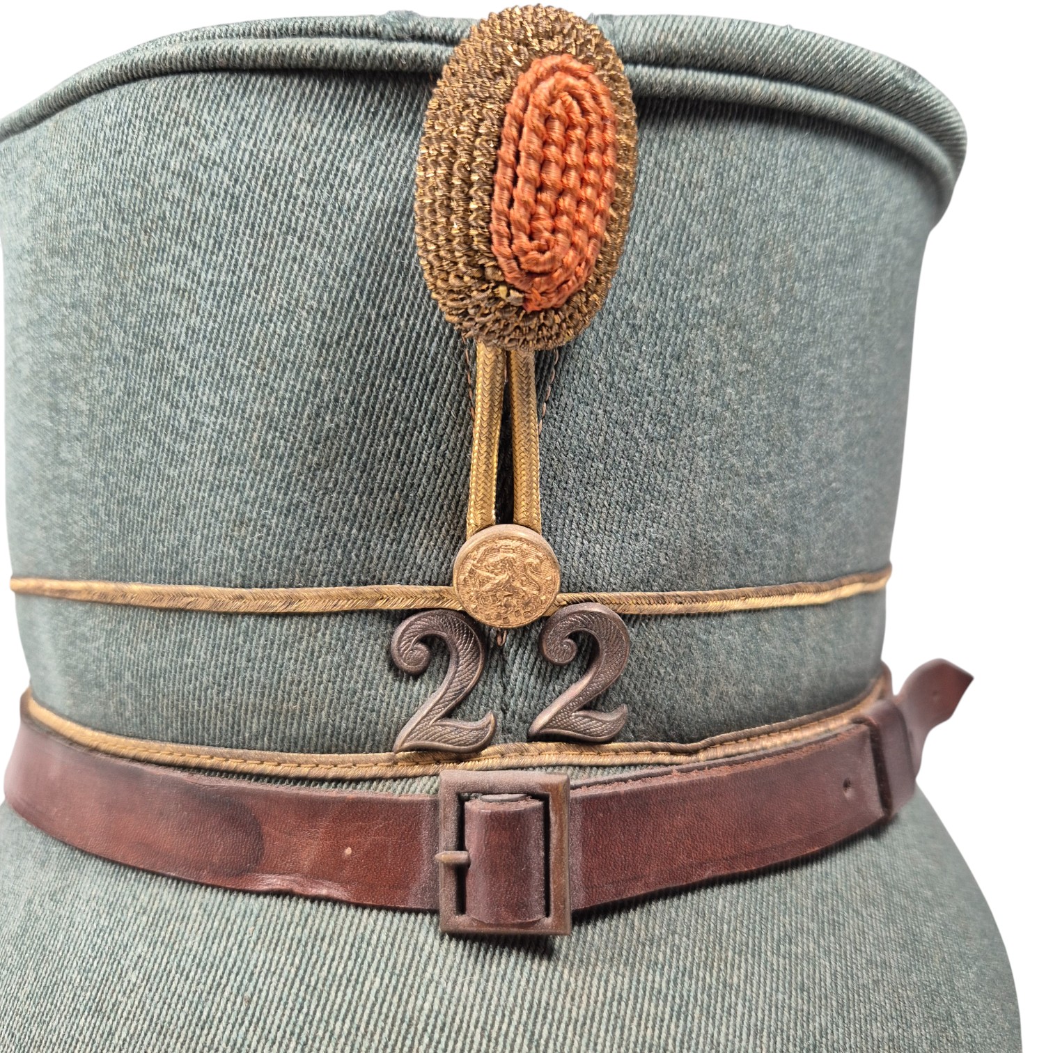 Nederlands-kepie-officier-22R.I/22R.A-In-gebruikte-staat.-Is-wat-vervormd(4)