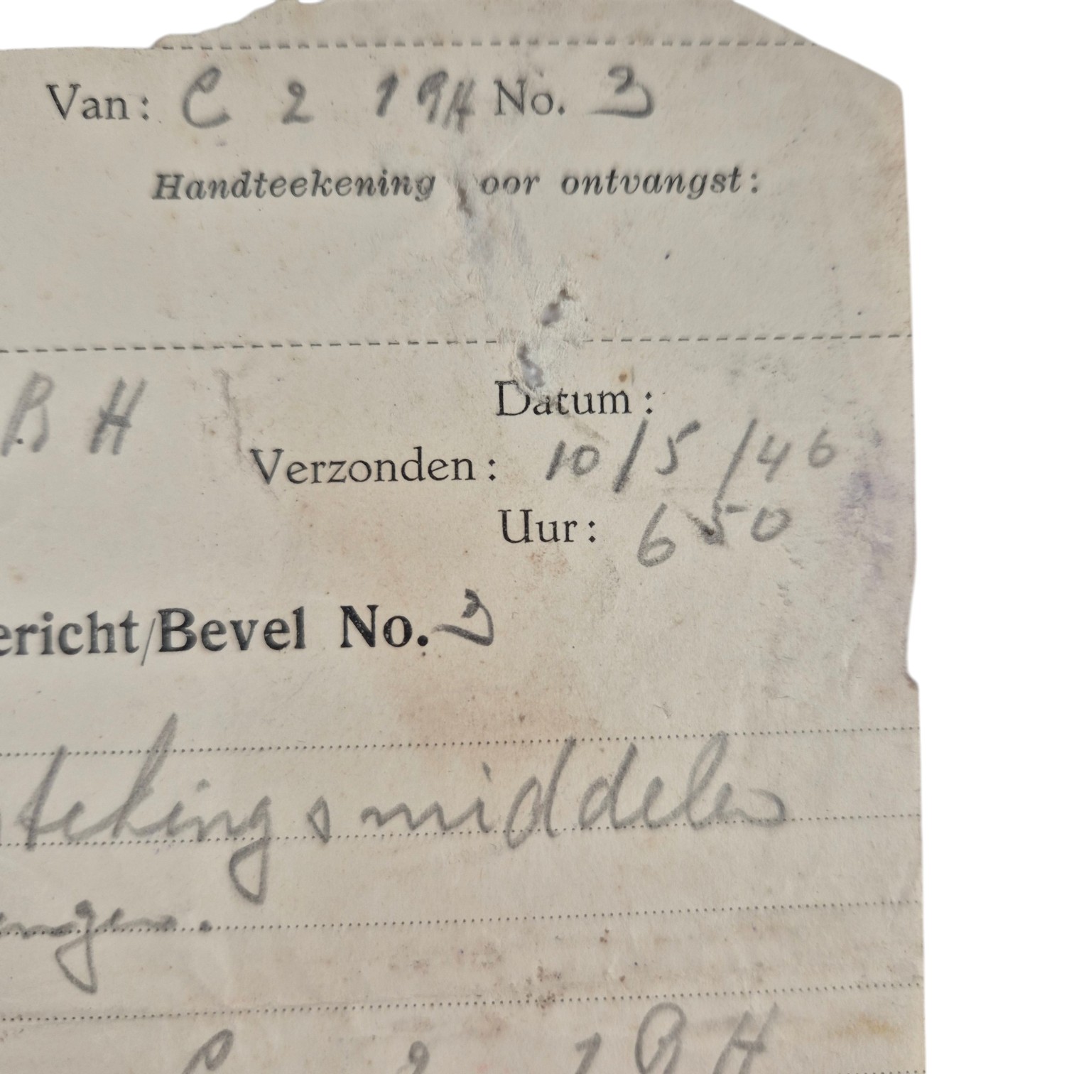 Nederlands-oorlogszakboekje-naamplaatje-en-documenten-Adjudant-onderofficier-1e-Regiment-Huzaren(2)