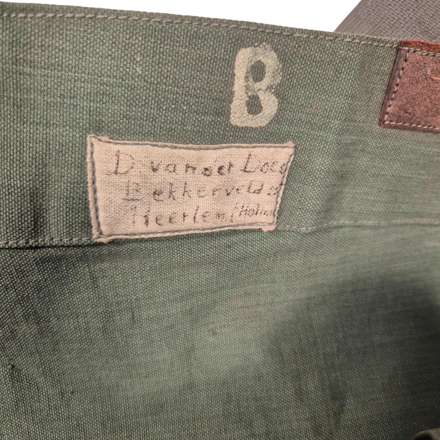 Nederlandse-Bereden-Model-G-gasmasker-set(11)