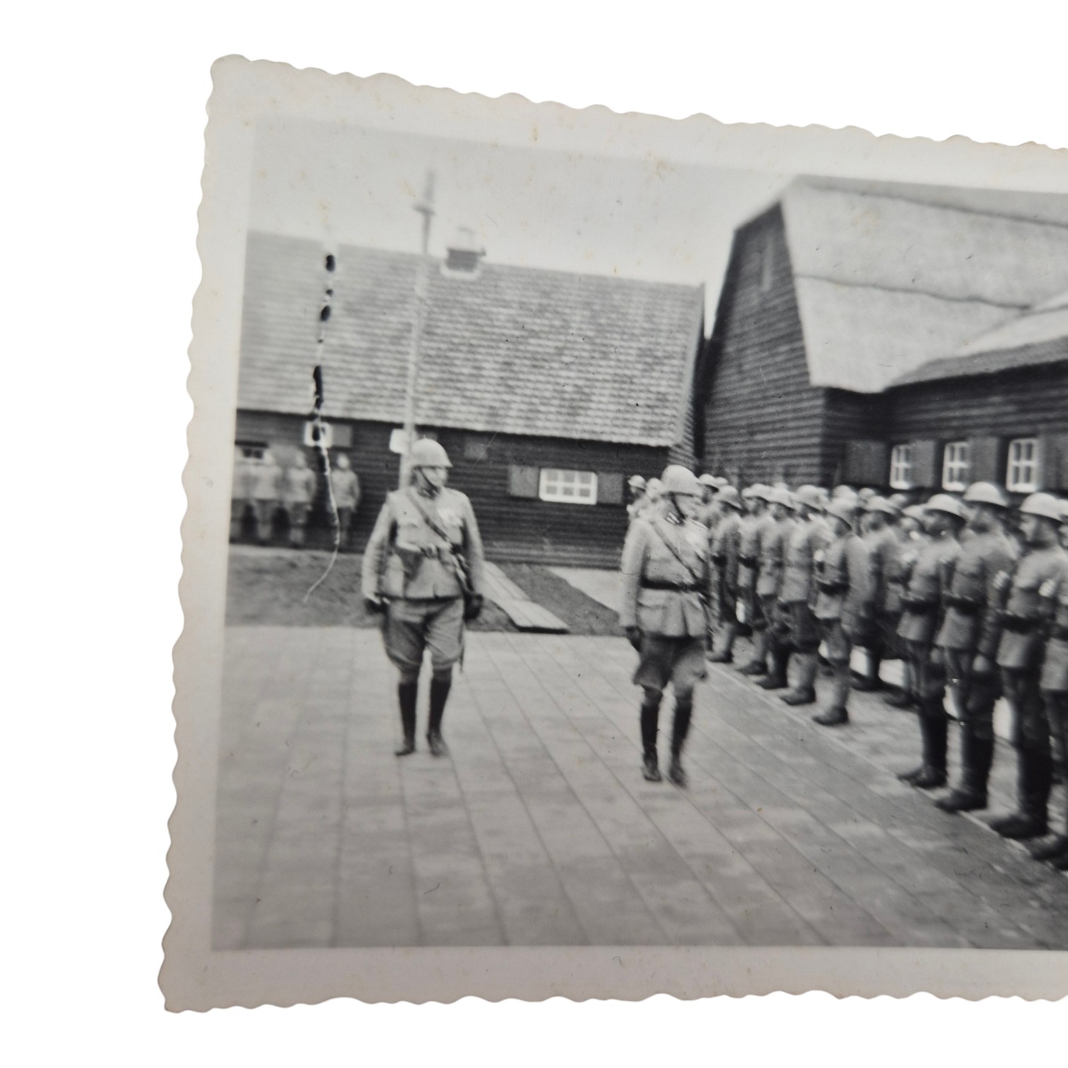 Nederlandse-foto-set-kazerne(2)