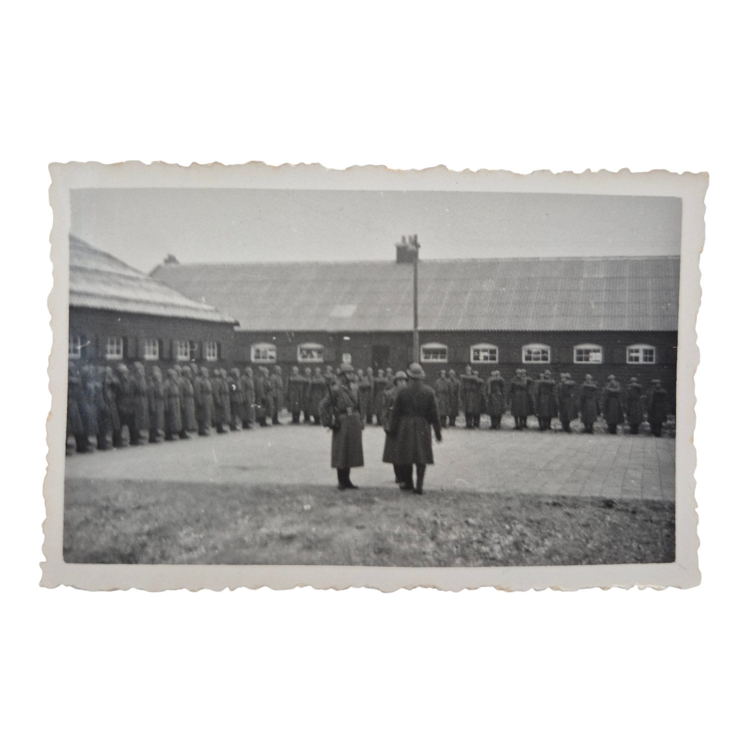Nederlandse-foto-set-kazerne(3)