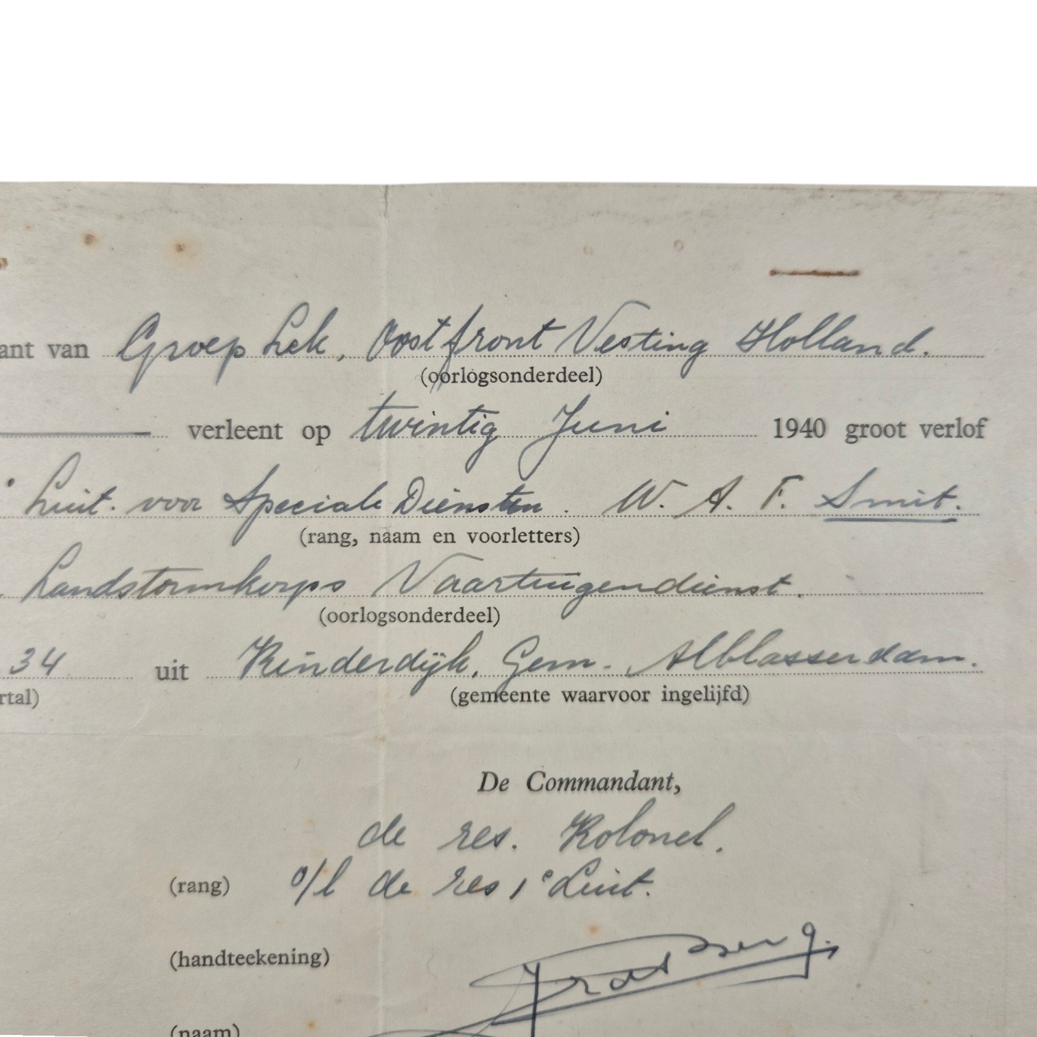 Oorlogszakboekje-en-documenten-van-2e-Luitenant-W.A.F-smit(10)
