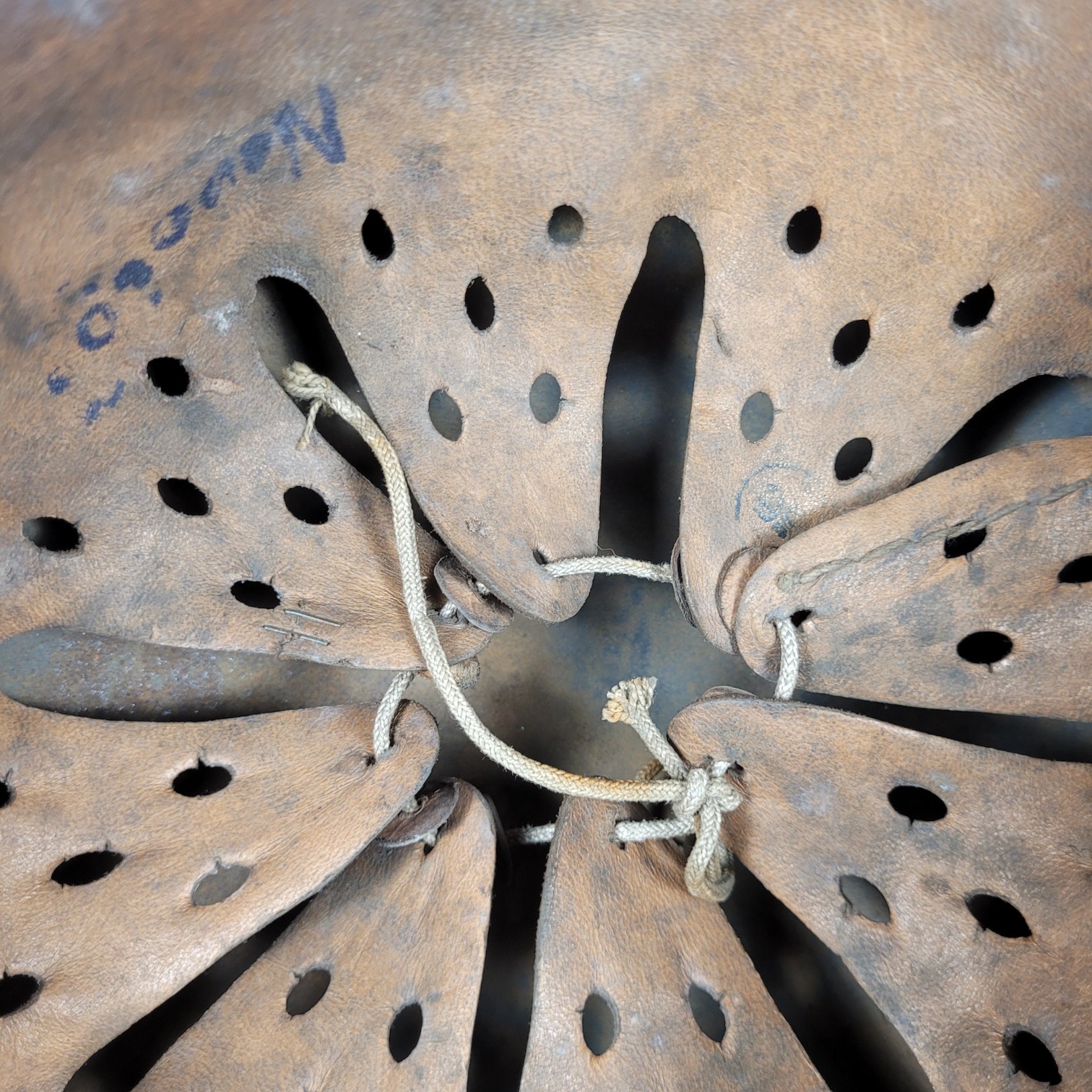 rautarnm40helmet3wrvv(16)