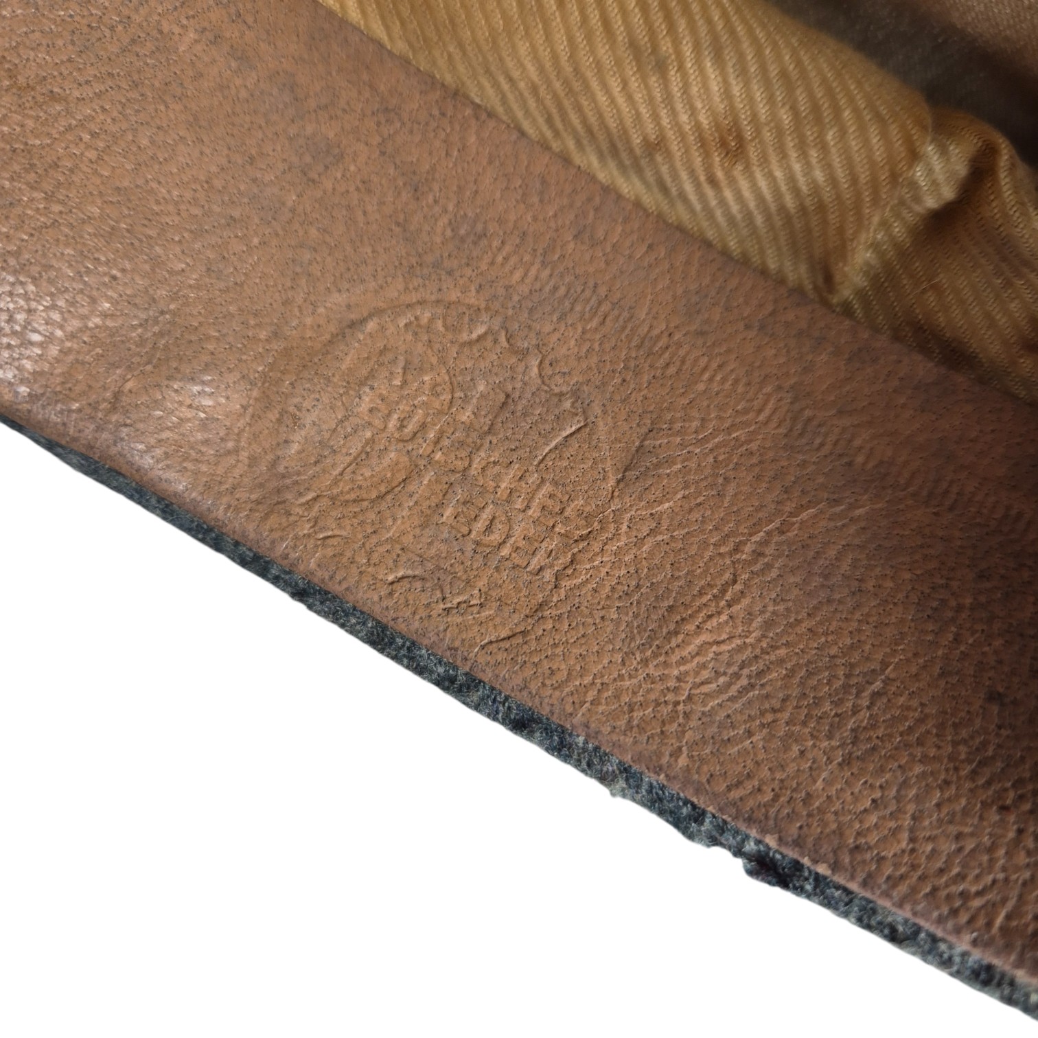 visorcapartnamed(17)